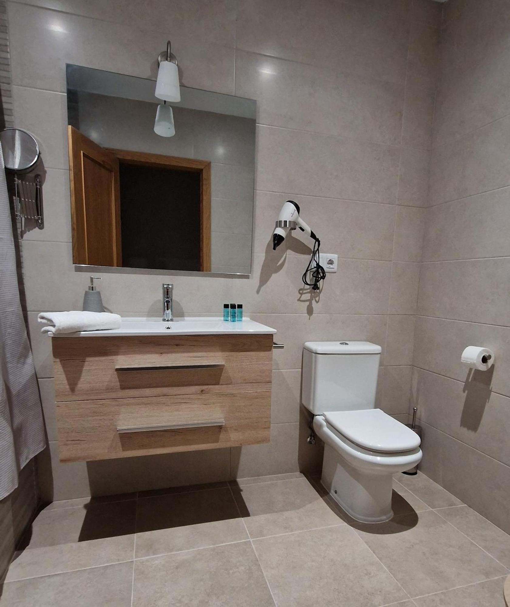 Apartamento Turistico Altora Tomelloso Exterior photo